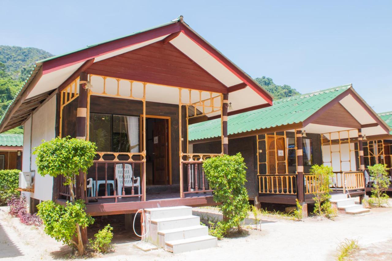 Phi Phi Nice Beach Resort Экстерьер фото