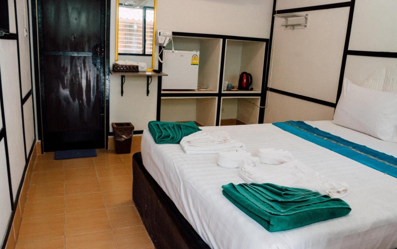 Phi Phi Nice Beach Resort Экстерьер фото